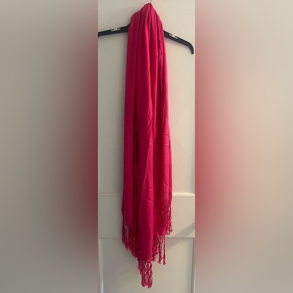 Theodora & Callum Magenta Lattice Fringe Scarf